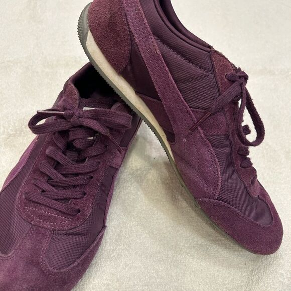 Puma Deep Purple Sneakers size 8.5 - Picture 2 of 7